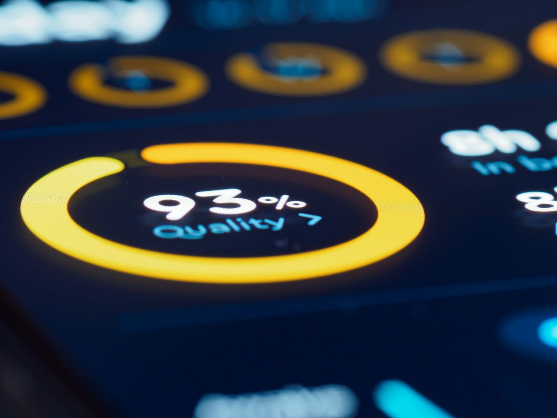 An image of a screen with a quality-factor.